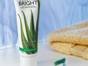 Гелът за зъби ФОРЕВЪР БРАЙТ Гелът за зъби ФОРЕВЪР БРАЙТ