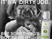 Антибактериален гел за ръце – нашият летен съюзник Антибактериален гел за ръце – нашият летен съюзник